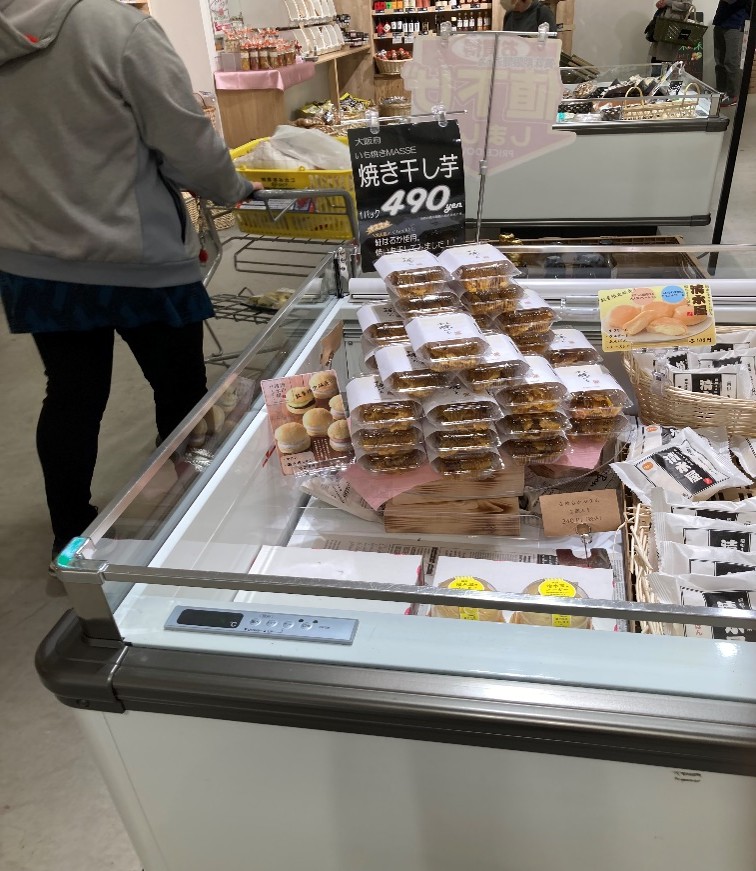 店頭での販売の様子